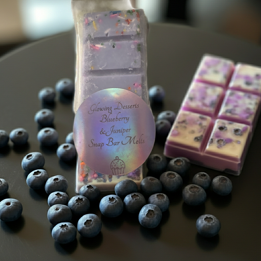 Blueberry and juniper scented snap bars, wax melts