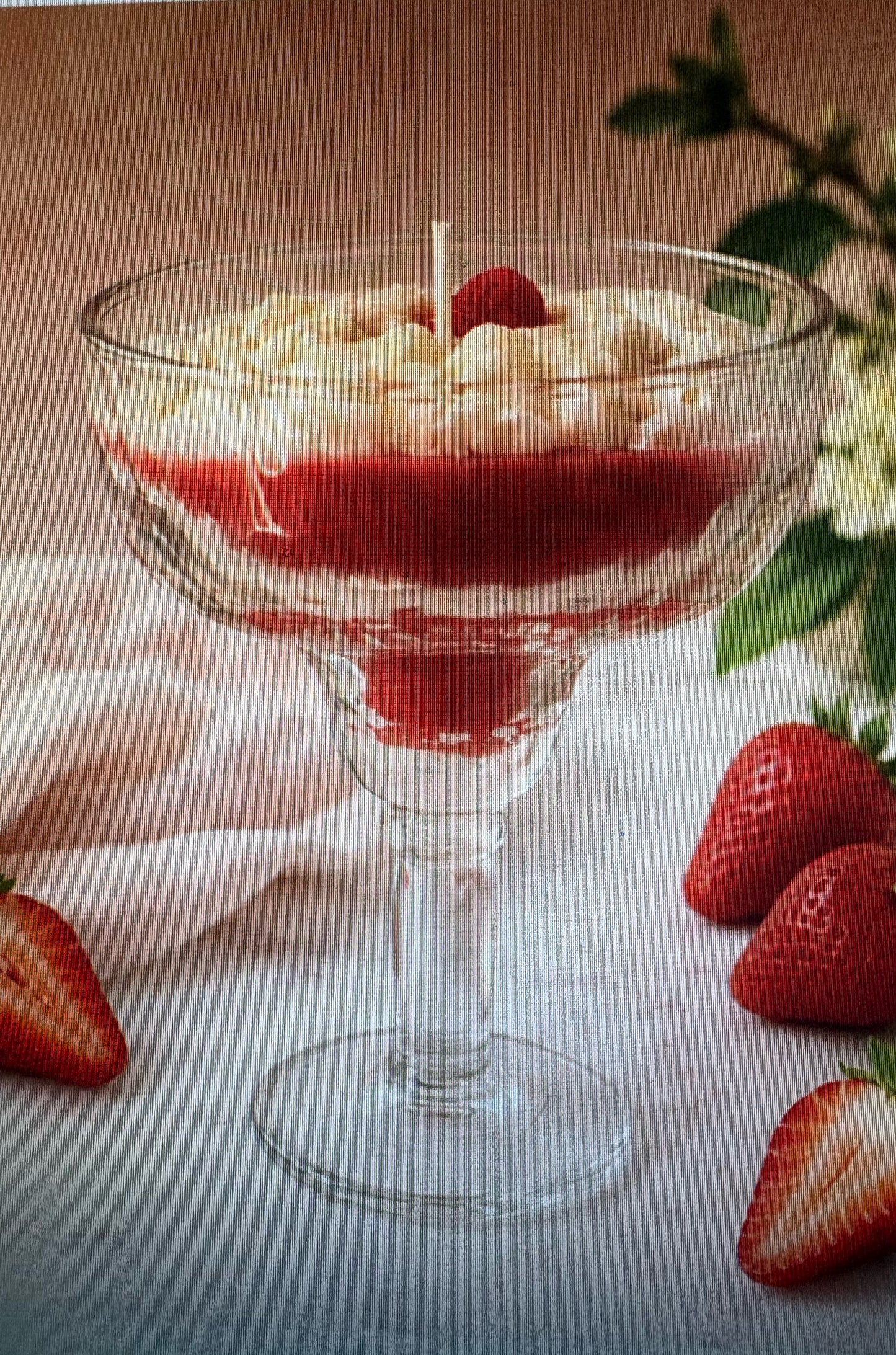 Strawberry and Cream Dessert Candle